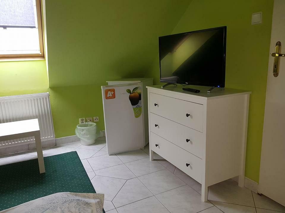 Penzion Kormos Štúrovo Extérieur photo